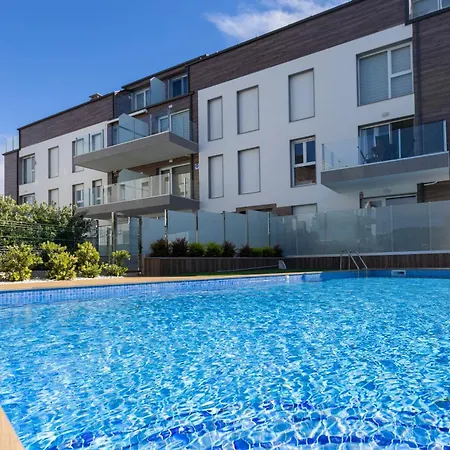 Remior - 1 Min Playa - Piscina Apartment Pena (Ortigueira)